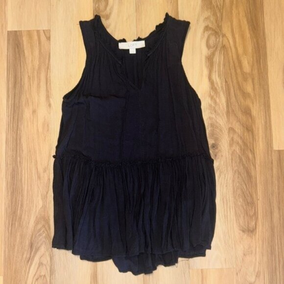 LOFT Black Top - Picture 1 of 3